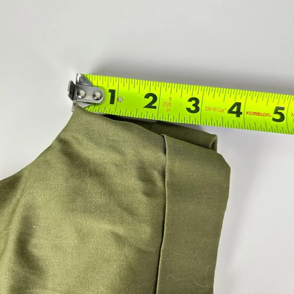 NWT‎ H&M Green Flat Front Zip Fly  Pocket Casual Chino Shorts Women's Size 6